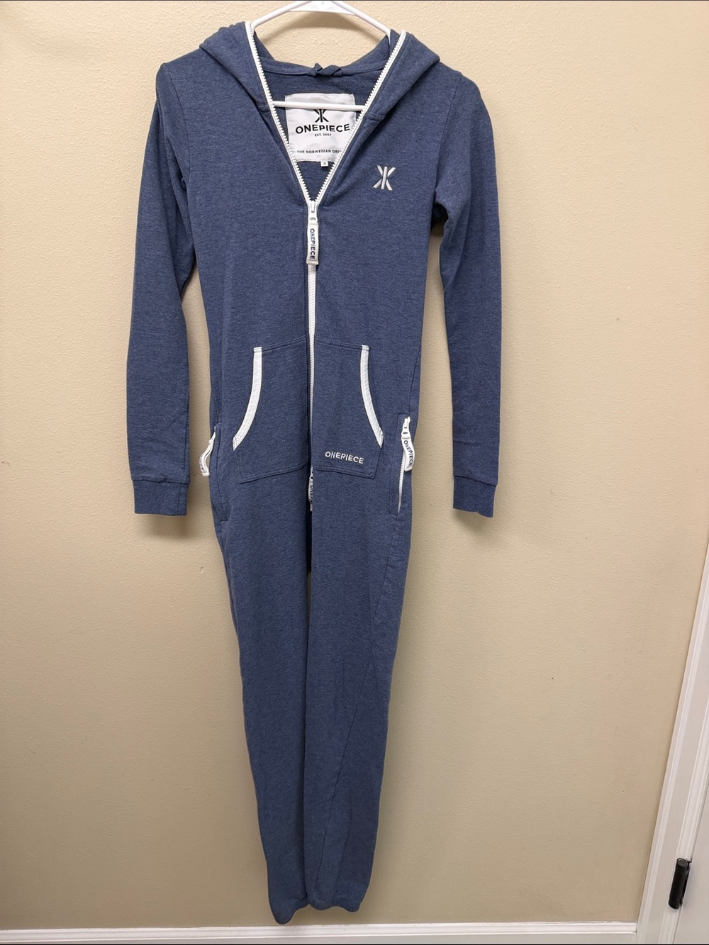 The Norwegian Original Heather Gray Hooded Zip Jumpsuit with White Trim SzS